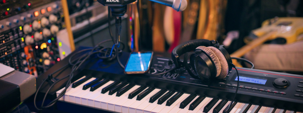 making-a-business-out-of-music-headline-image