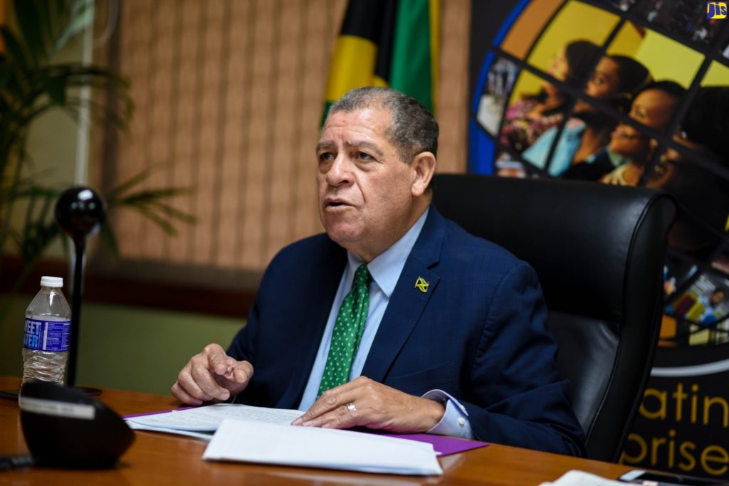 minister-shaw-announces-millions-of-dollars-in-agriculture-investments-headline-image